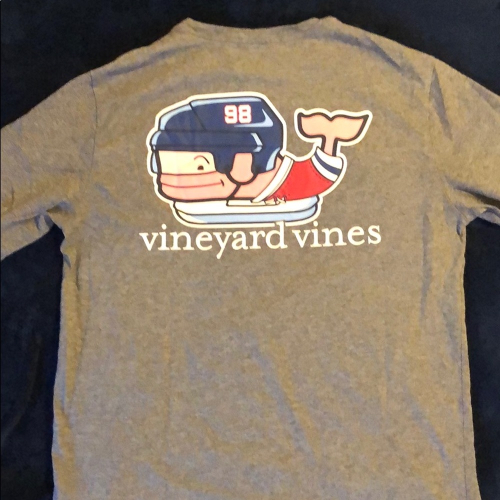 Vineyard Vines Men’s Long Sleeve Pro Hockey Shirt